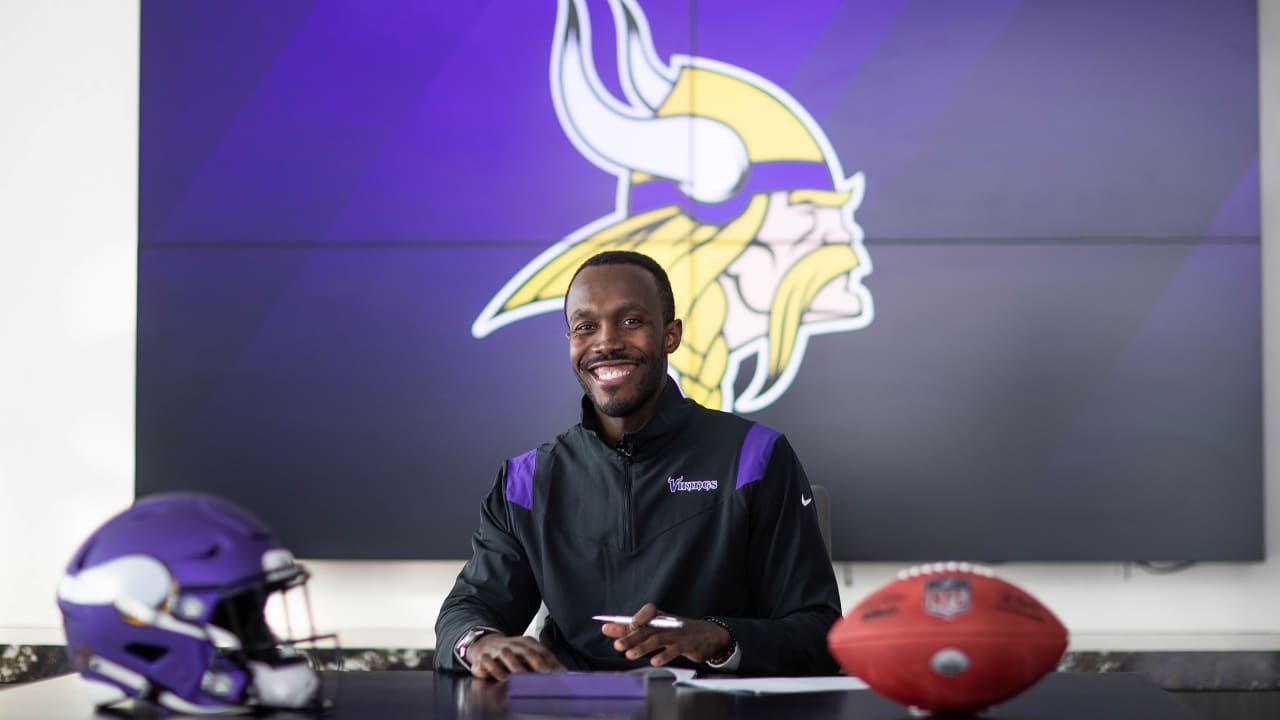 Vikings extend GM Adofo-Mensah on multi-year contract