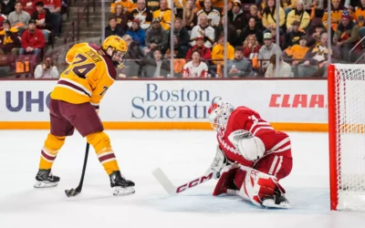 Gopher men’s hockey completes sweep of #9 Wisconsin