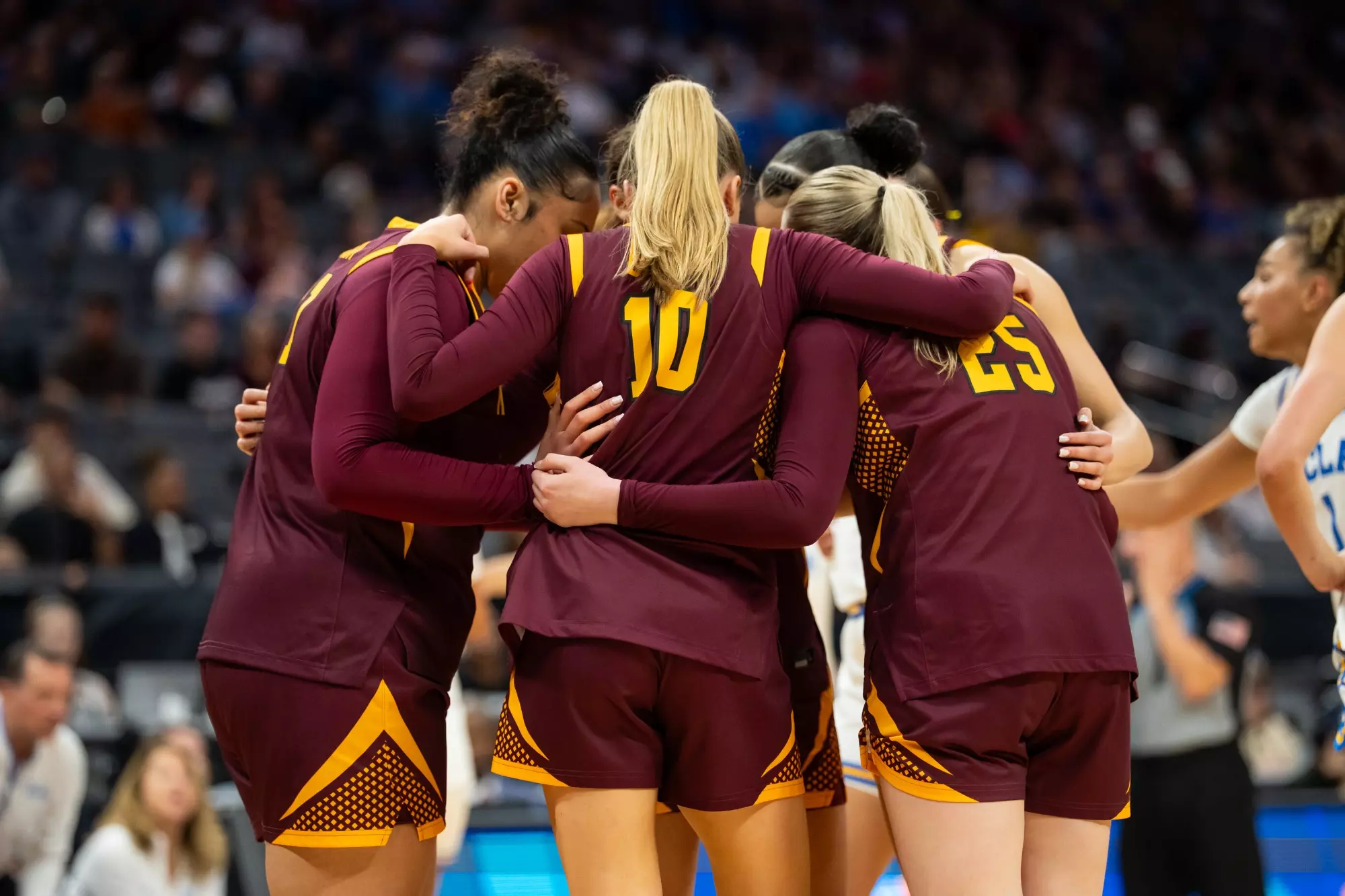 Gopher WBB season finishes in Sweet 16 in Sacramento (AUDIO) Gopher WBB season finishes in Sweet 16 in Sacramento (AUDIO)