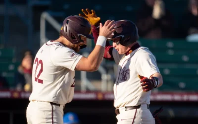 Gopher baseball rallies past Jackrabbits 16-7 on Wednesday