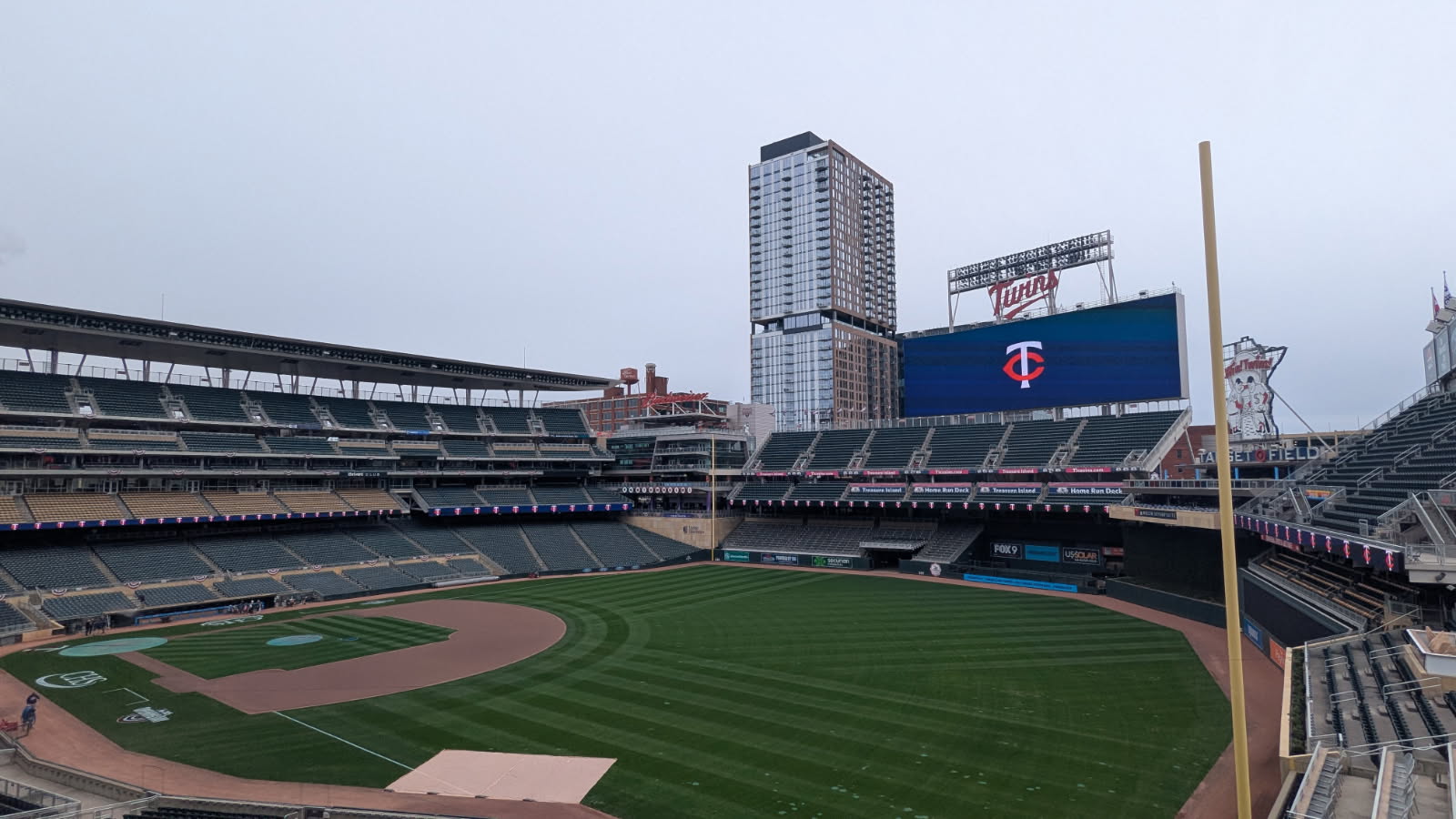 Twins change game time for Friday’s game against the Brewers at Target Field Twins change game time for Friday’s game against the Brewers at Target Field