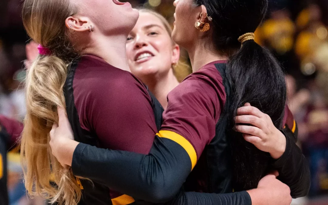#13 Gopher volleyball blasts Miami (FL) on Friday